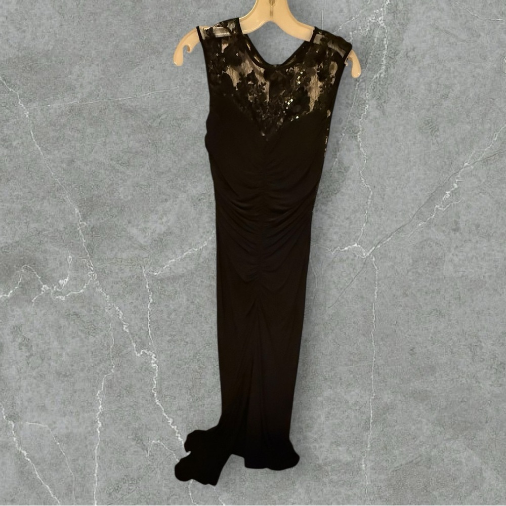 Windsor Long Black Formal Dress